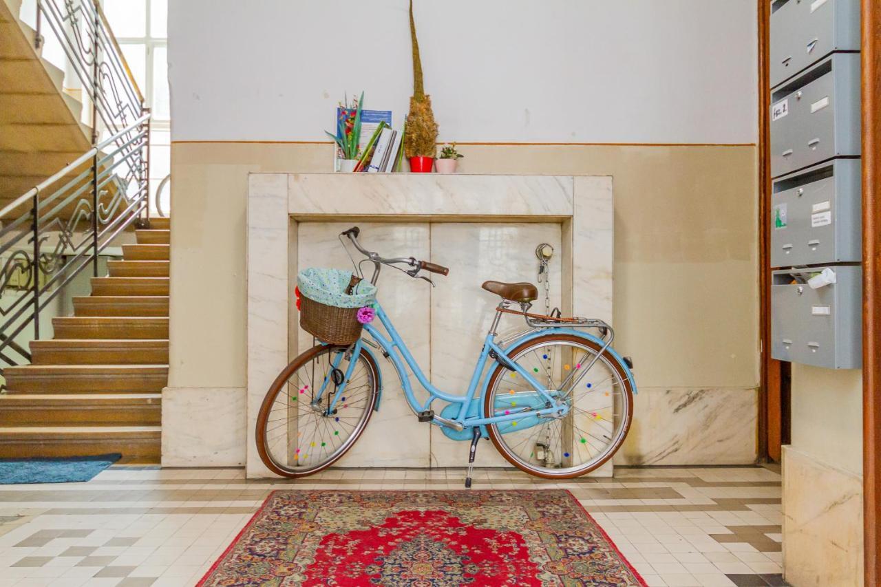 Central Studio @ Jaszai Mari Square Budapest Extérieur photo